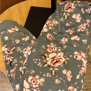 LuLaRoe Floral Women's Jeans - Pink and Gray